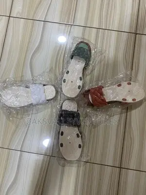 Fashion Ladies Slippers