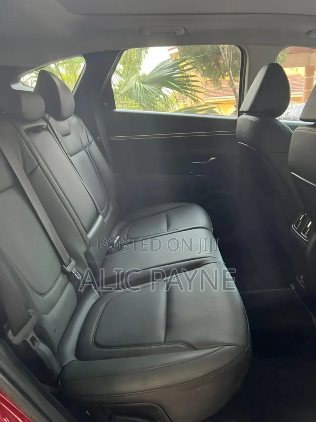 Hyundai Tucson Limited 2024 Red