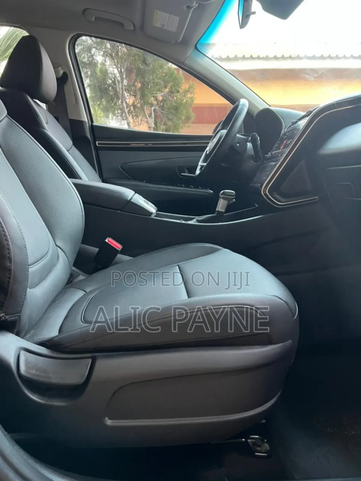 Hyundai Tucson Limited 2024 Red
