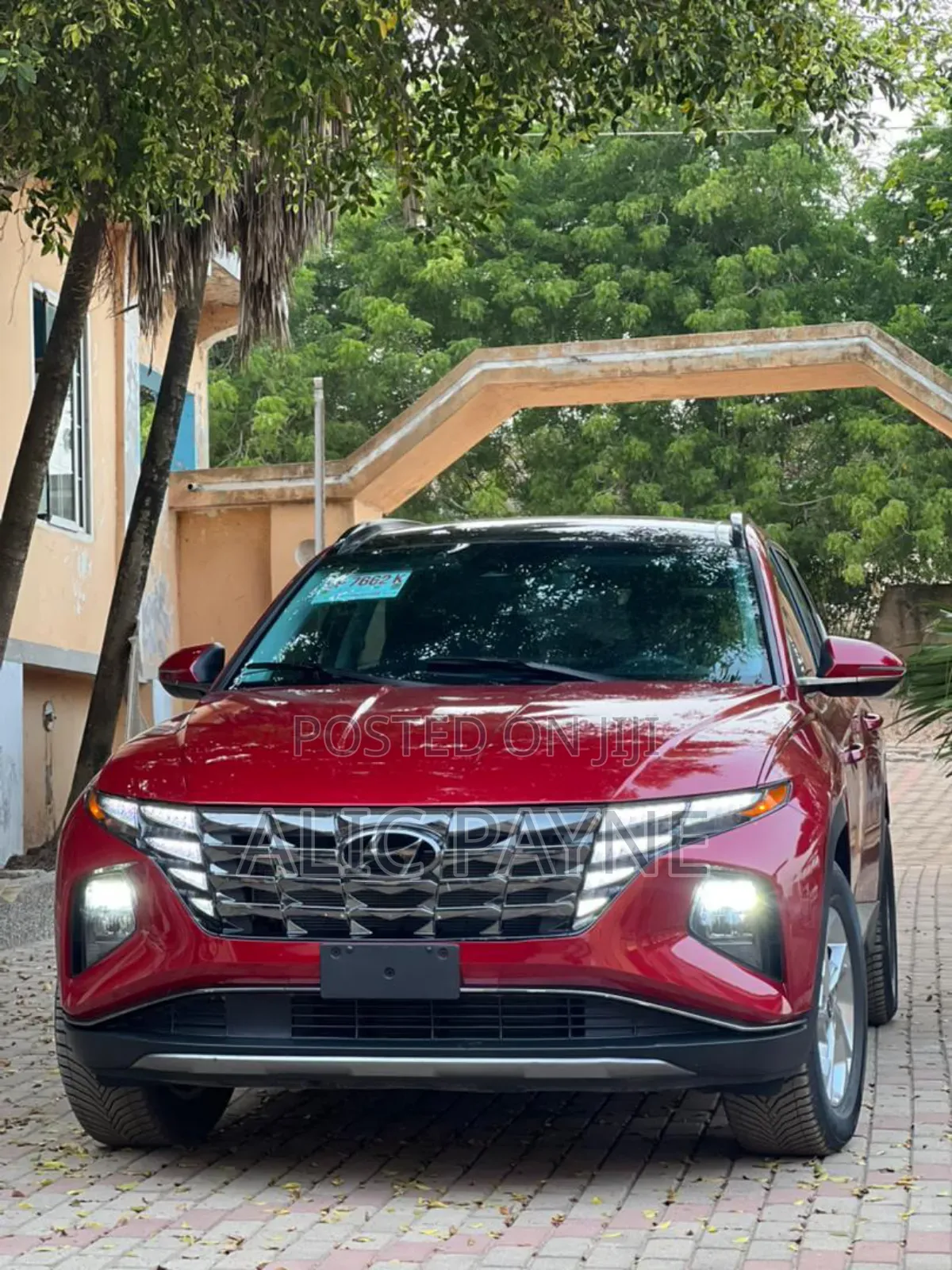 Hyundai Tucson Limited 2024 Red