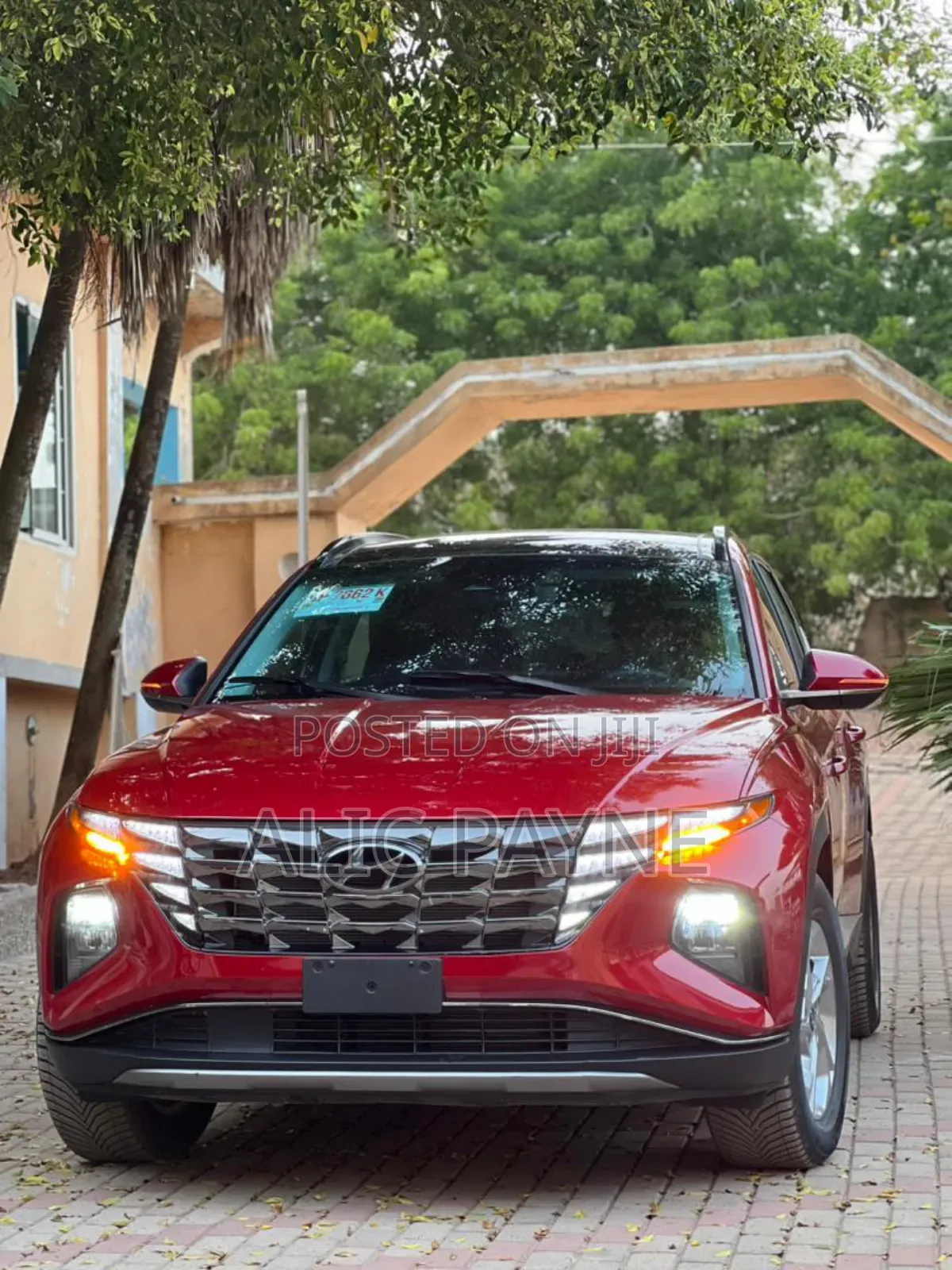 Hyundai Tucson Limited 2024 Red