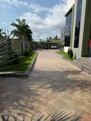 7bdrm Mansion in Hometrust Properties, Pillar 2 for sale