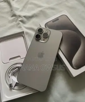 Apple iPhone 15 Pro Max 256 GB Gold