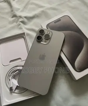 Apple iPhone 15 Pro Max 256 GB Gold