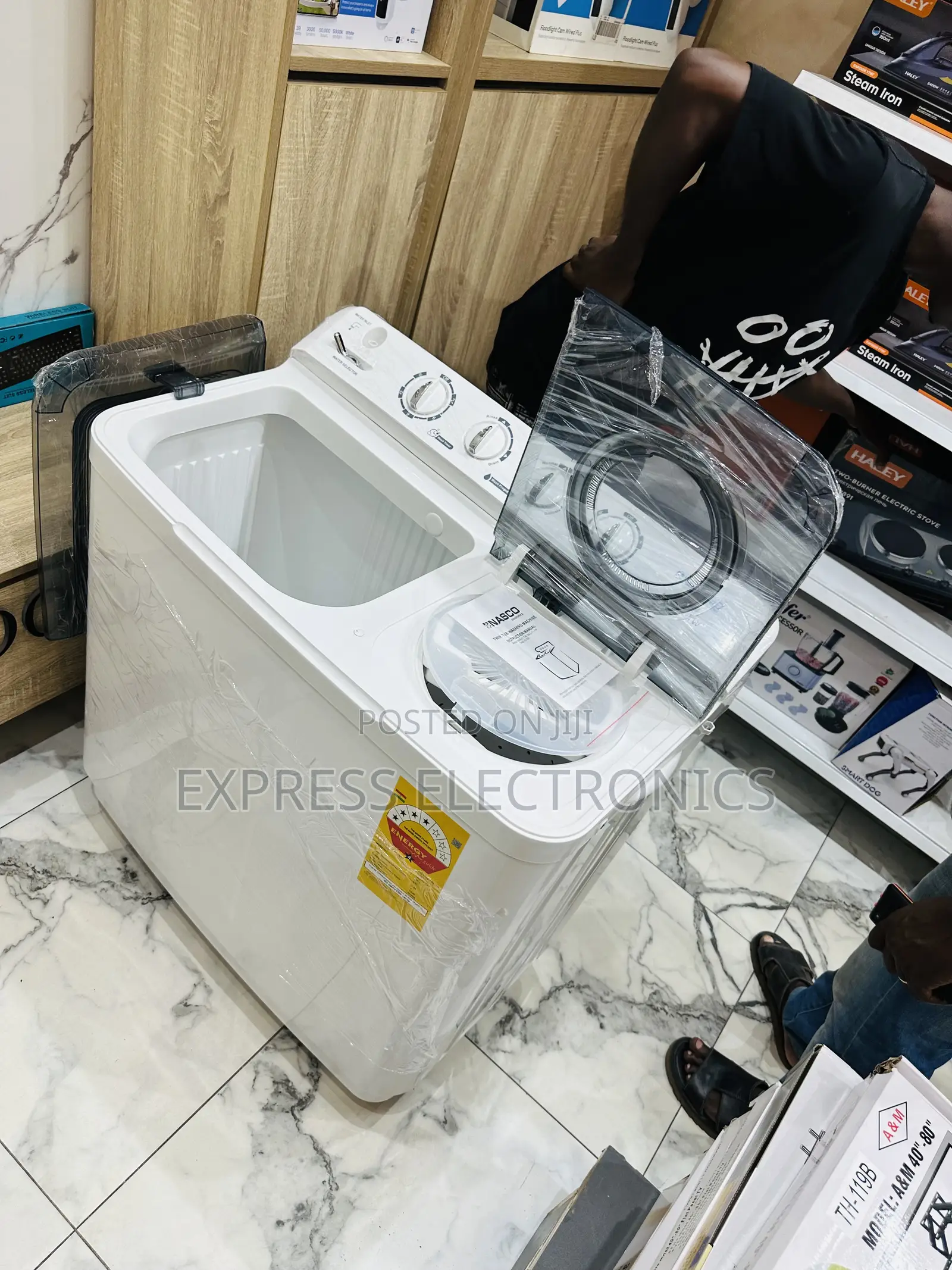 Ultra Sleek White Nasco 15kg Topload Twintub White