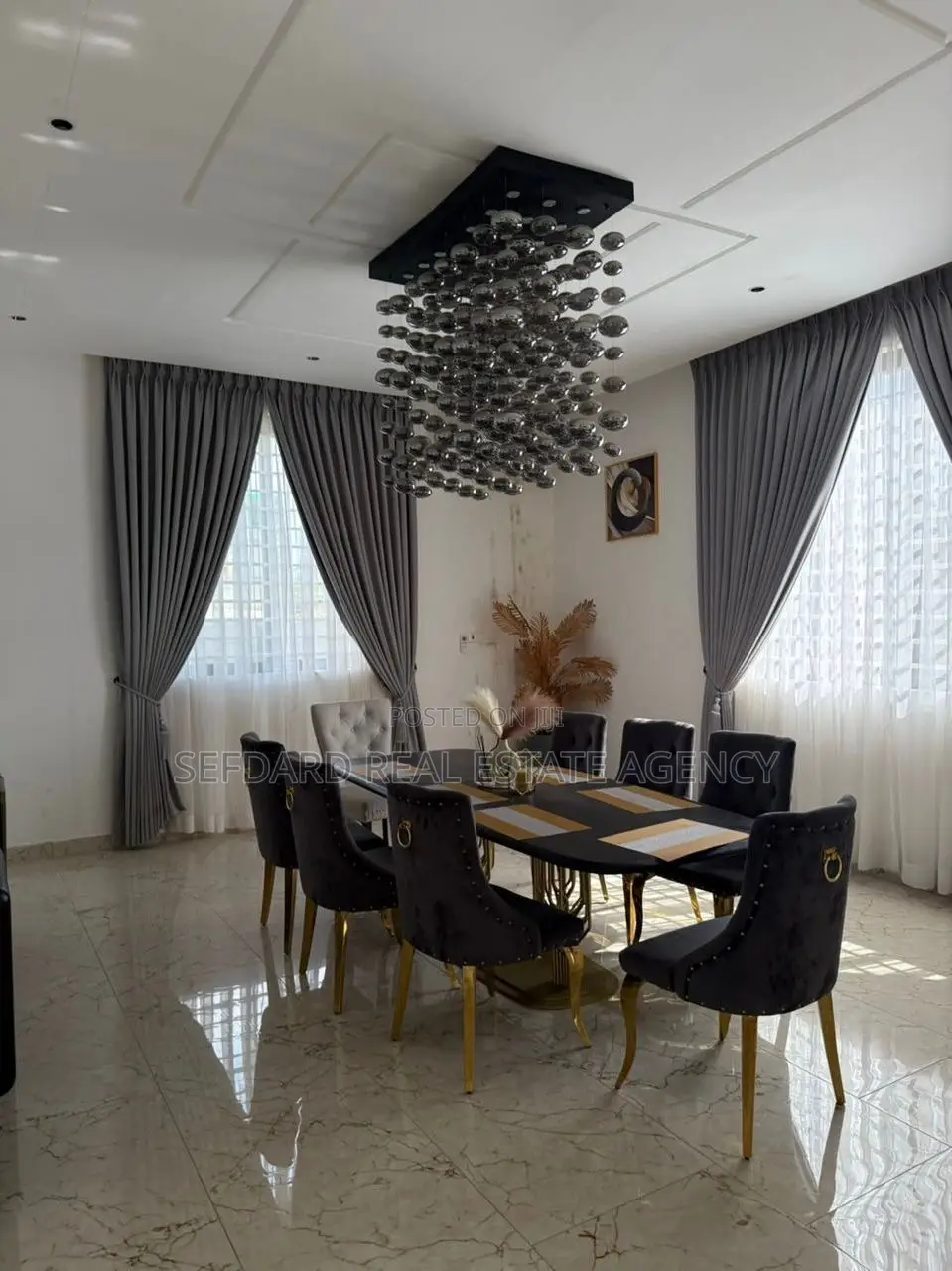 Furnished 7bdrm Mansion in Dome for sale