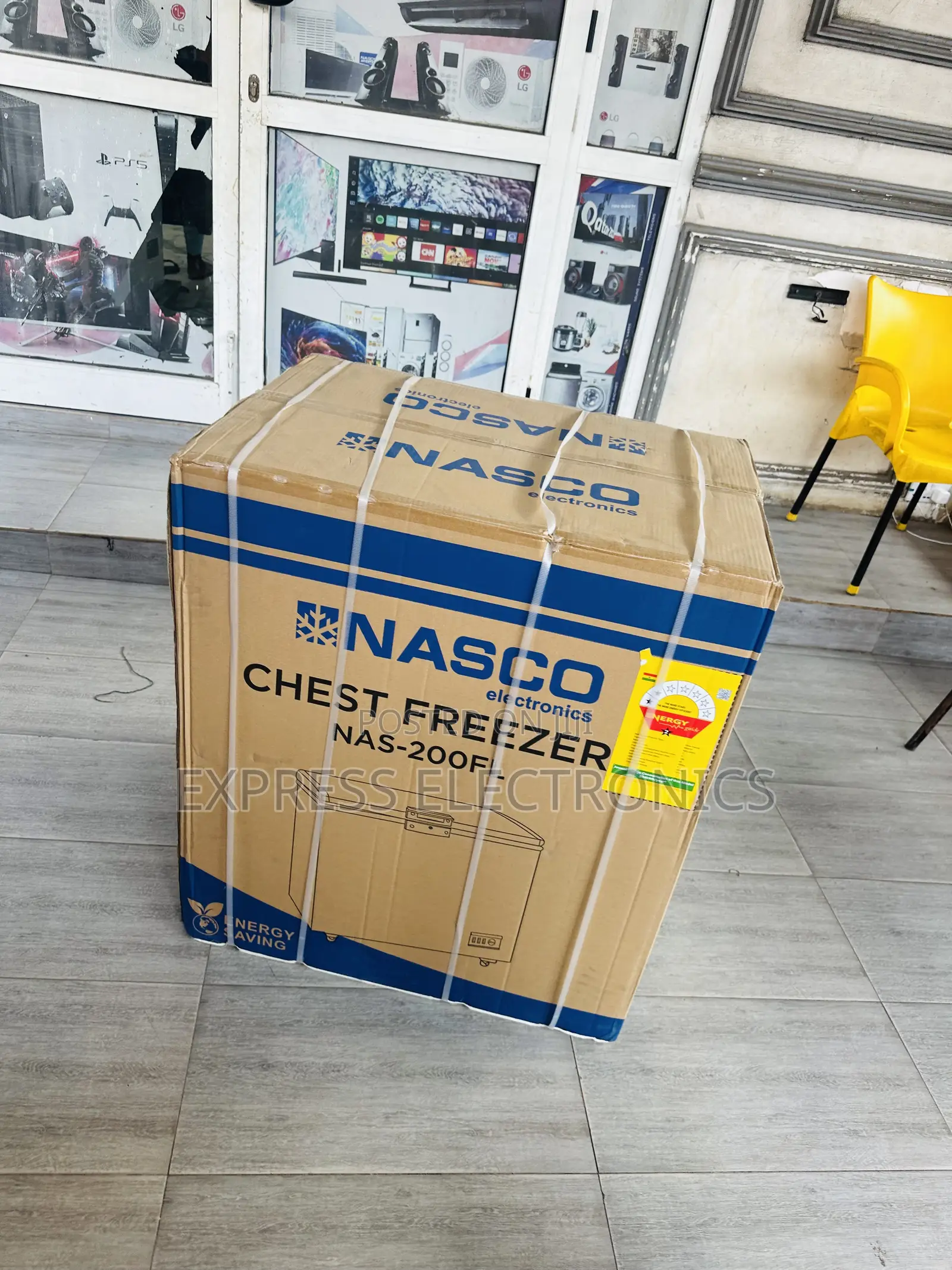 Buy the New Chest Freezer Single Door 150l Nas-200fl