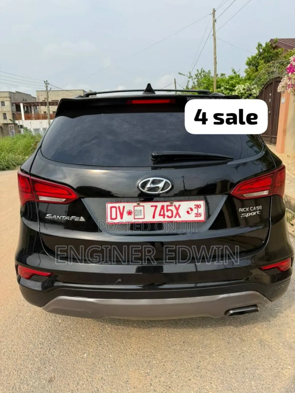 Hyundai Santa Fe SE Ultimate AWD 2018 Black