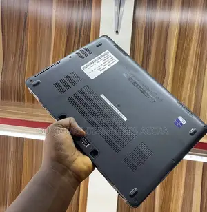 Laptop Dell Latitude E7270 8GB Intel Core i5 SSD 256GB