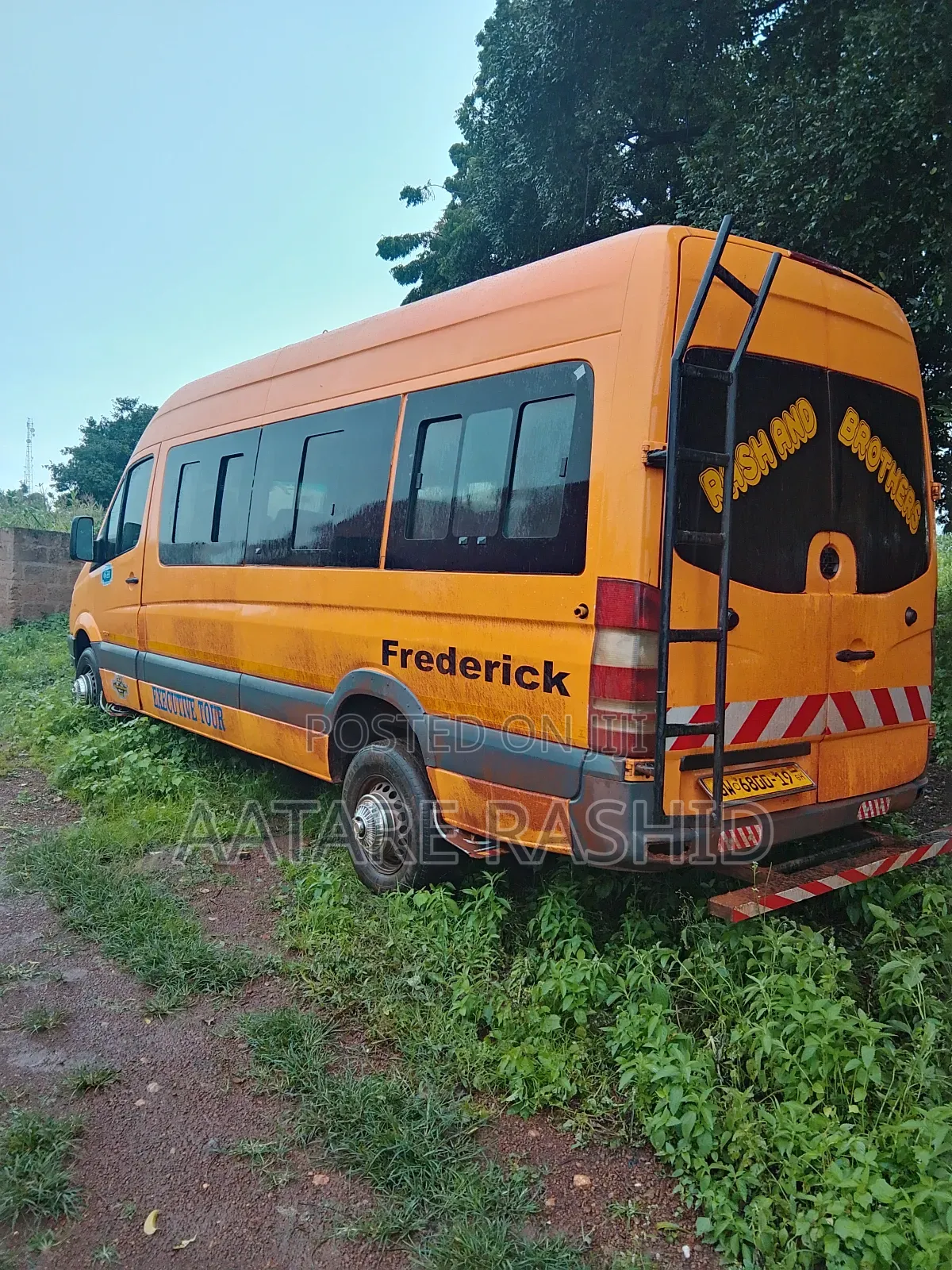 Mercedes-Benz Sprinter 2012 Orange