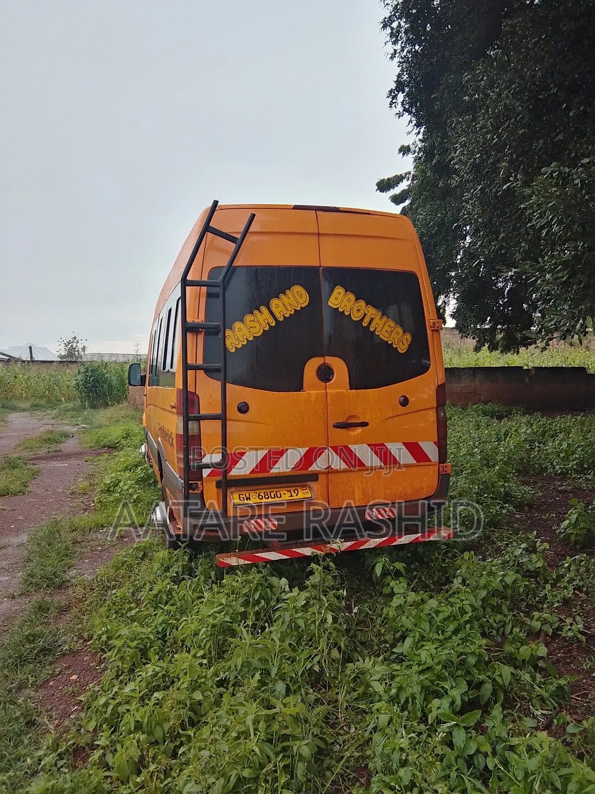 Mercedes-Benz Sprinter 2012 Orange