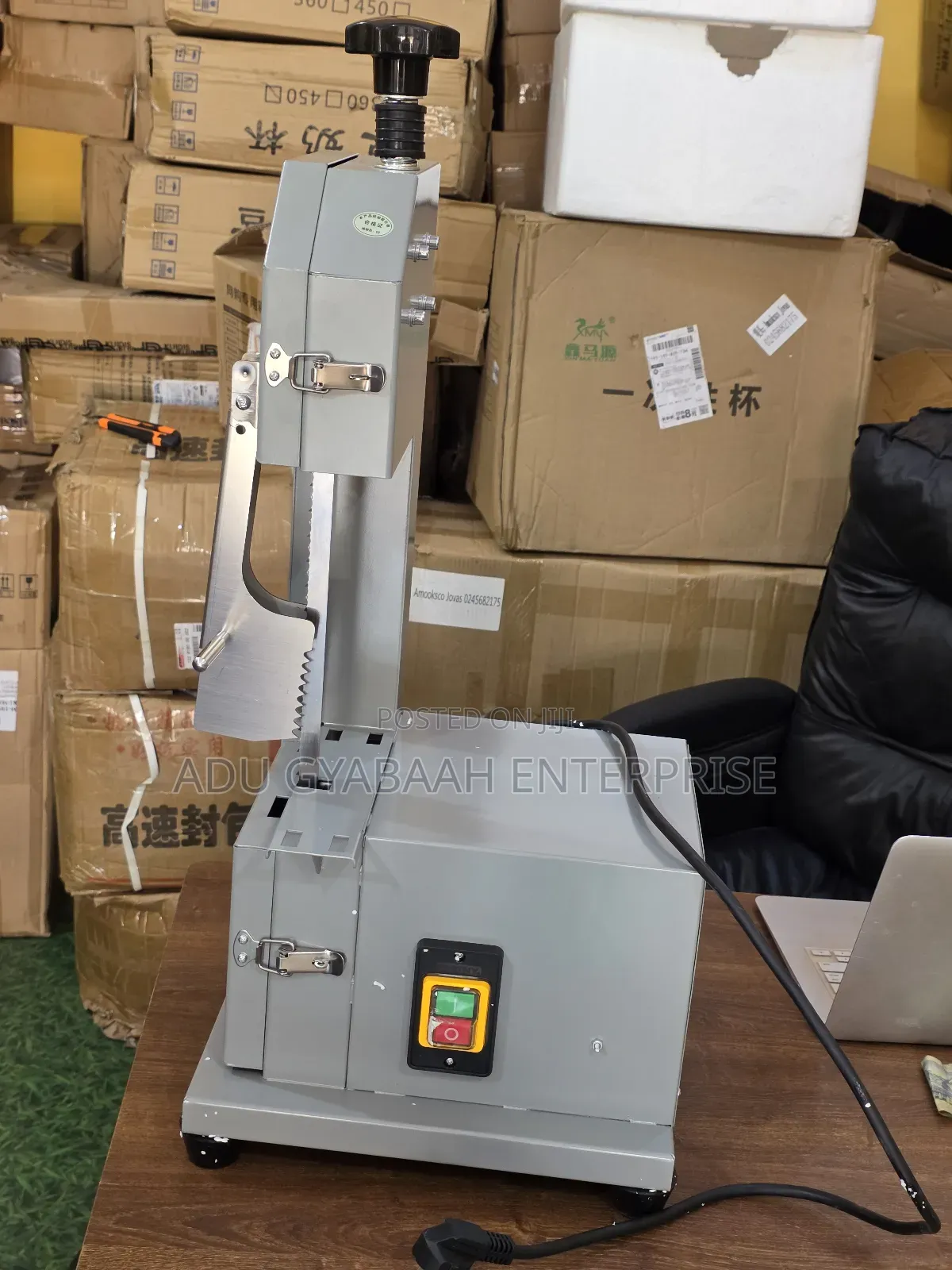 Meat Cutting (Bone Saw) Machine