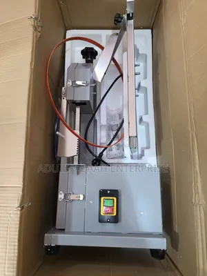 Meat Cutting (Bone Saw) Machine