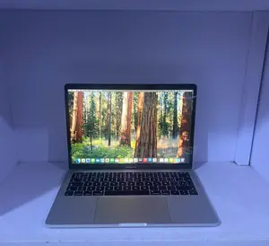 Laptop Apple MacBook Pro 2017 8GB Intel Core i5 SSD 256GB
