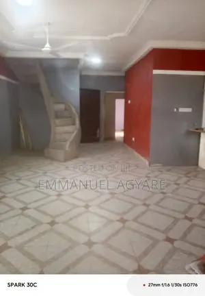 4bdrm Block of Flats in Gifted Hands Estate, CP for rent
