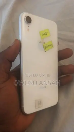Apple iPhone XR 128 GB White