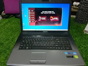 Laptop Medion 8GB Intel Core I3 HDD 1T