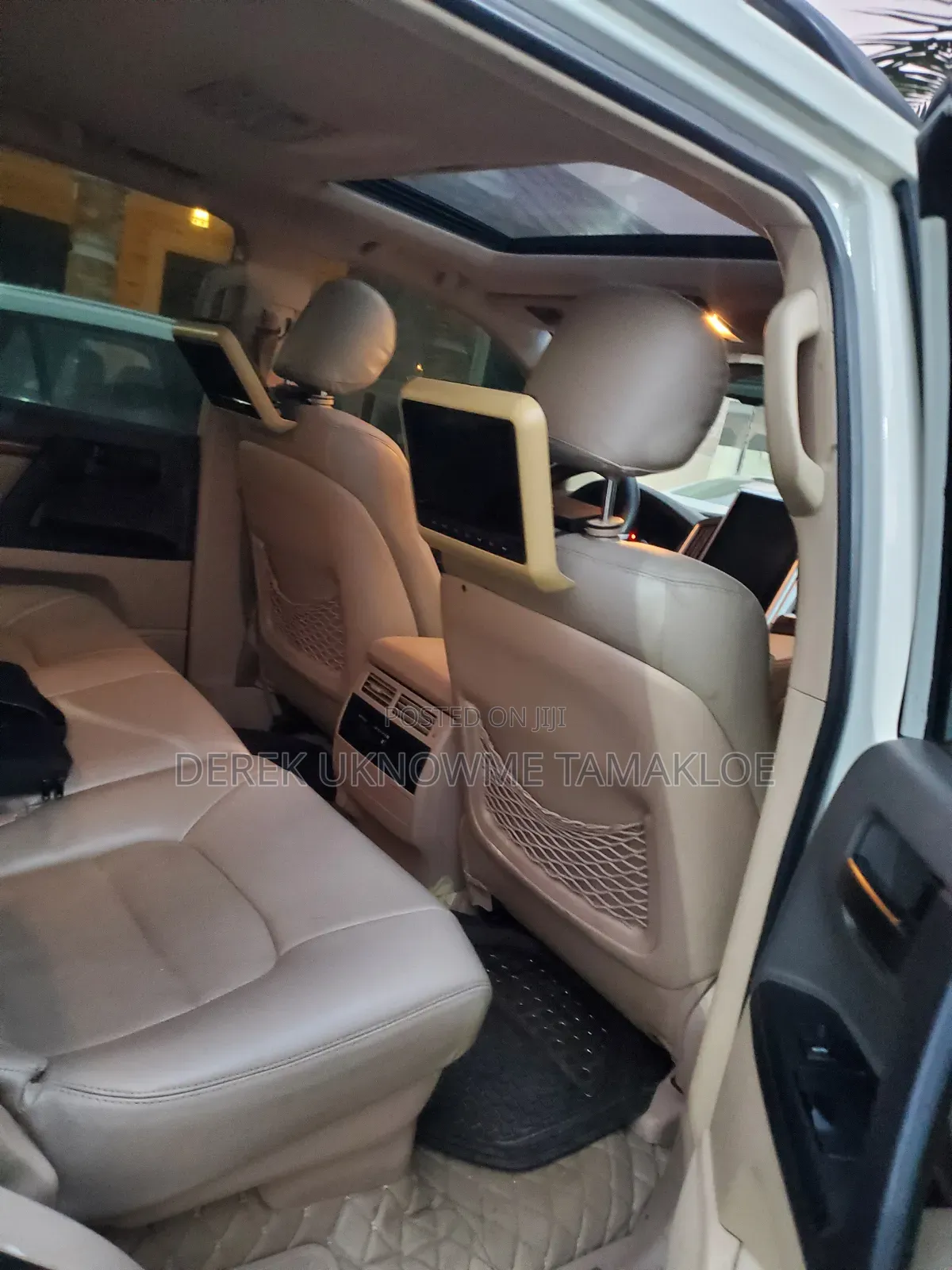 Toyota Land Cruiser 2017 White