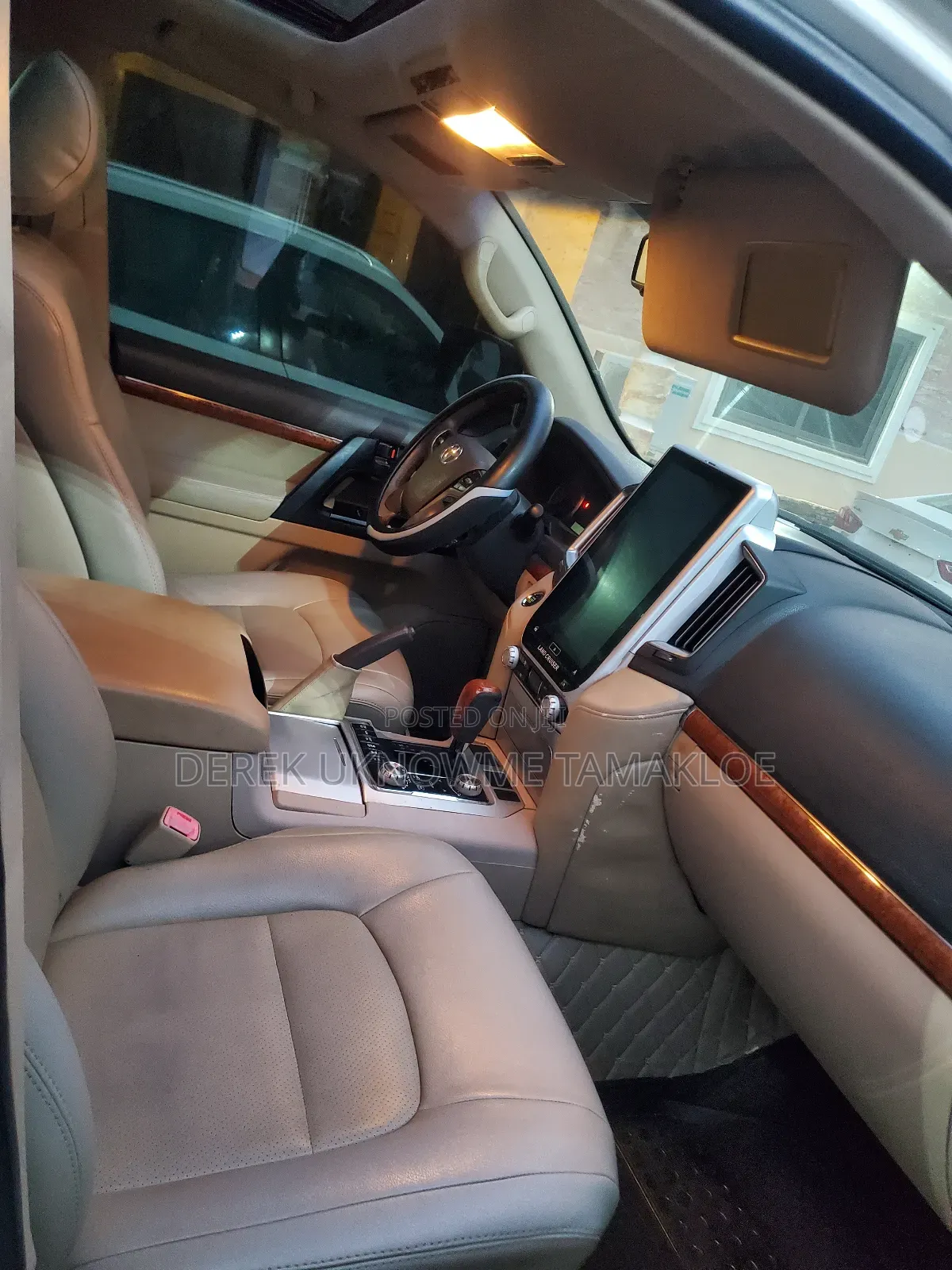 Toyota Land Cruiser 2017 White