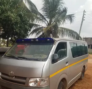 Mini Bus for Hiring