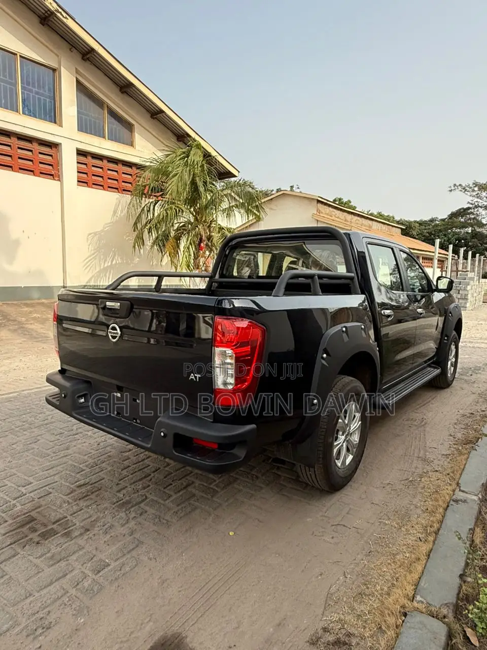 New Nissan Pick-Up 2025 Black