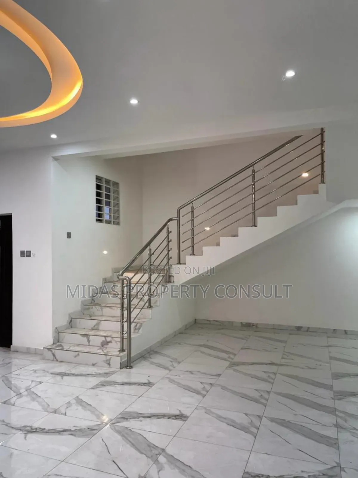 4bdrm House in Lakeside Estates for rent
