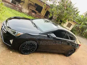 Hyundai Elantra SE 2019 Black