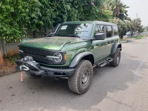Ford Bronco 2.7 AWD 5 doors 2024 Green