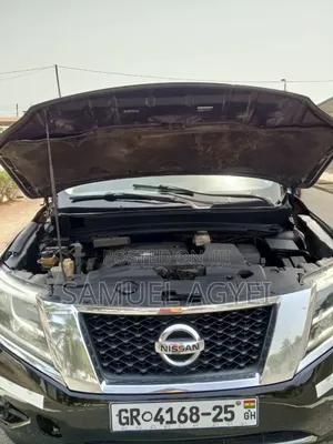 Nissan Pathfinder S 4dr SUV (3.5L 6cyl CVT) 2015 Black