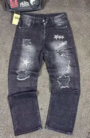 Topmost Quality Amiri N Balenciaga Baggy Jeans Available in Stock
