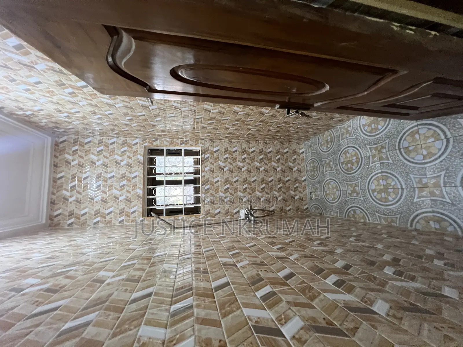 2bdrm Apartment in Mr Justice Estate, Old Barrier for rent