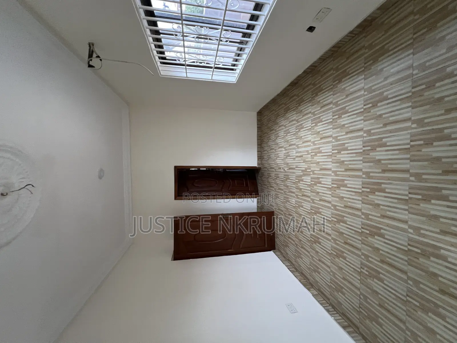 2bdrm Apartment in Mr Justice Estate, Old Barrier for rent