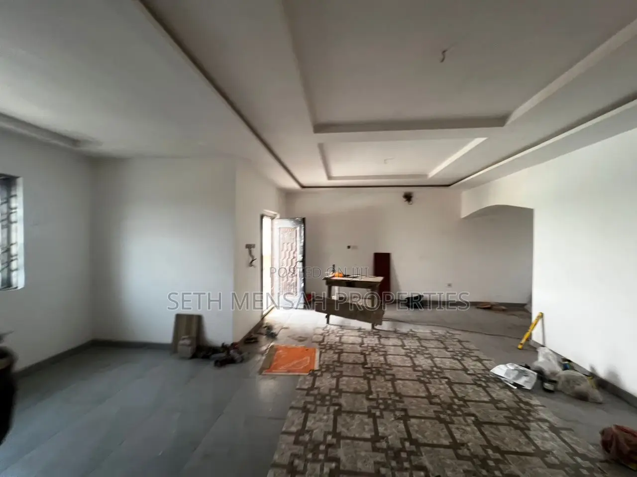 18bdrm Apartment in Skm, Polo Park for rent