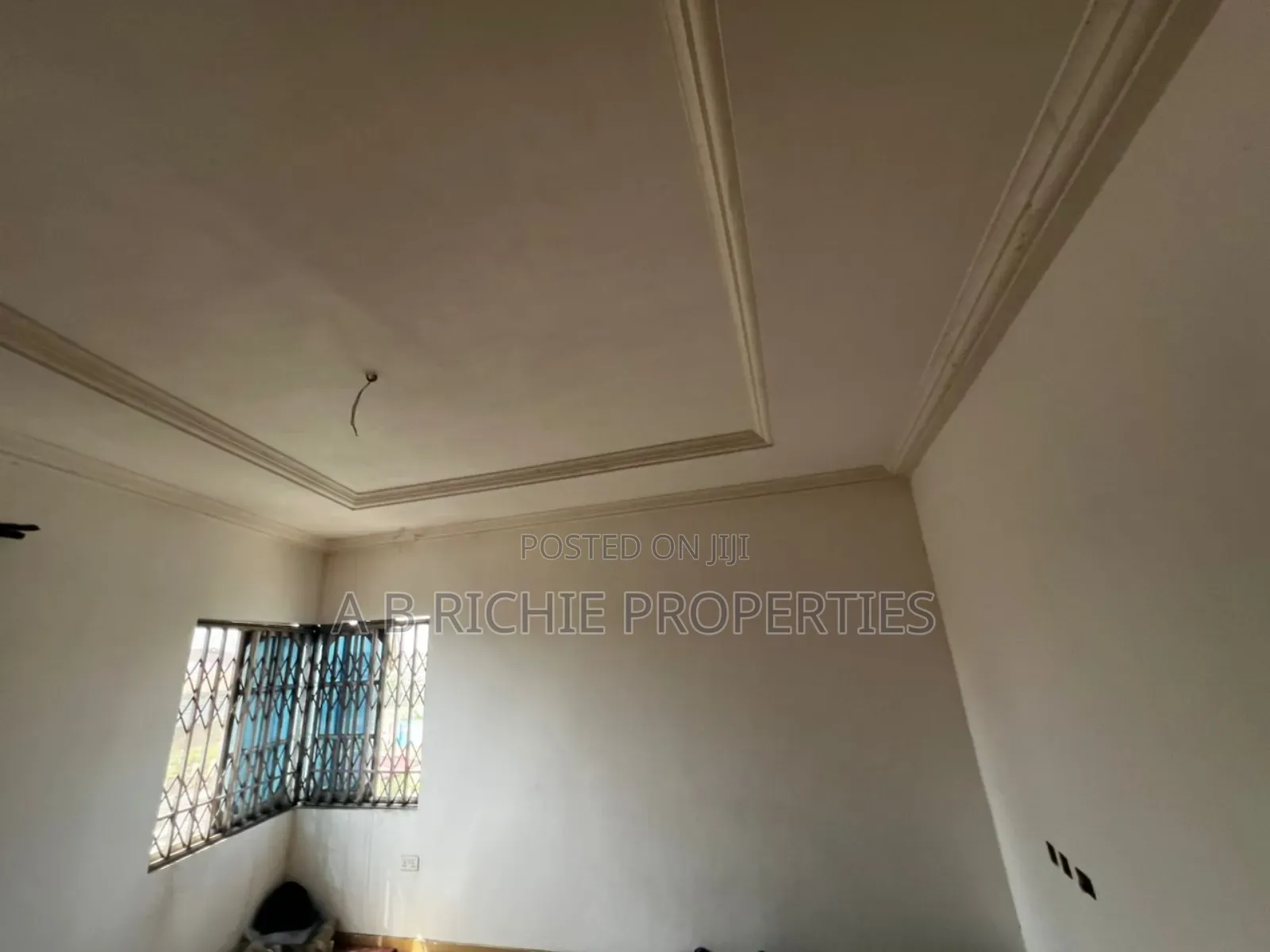 18bdrm Apartment in Ab Richie Properties, Abelemkpe for rent