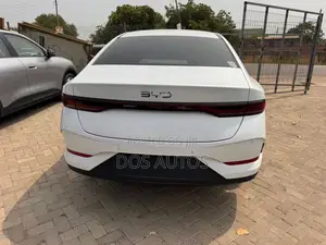 BYD Qin Plus DM-i 2025 White