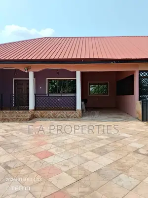 3bdrm House in E A Properties, Frafraha for rent