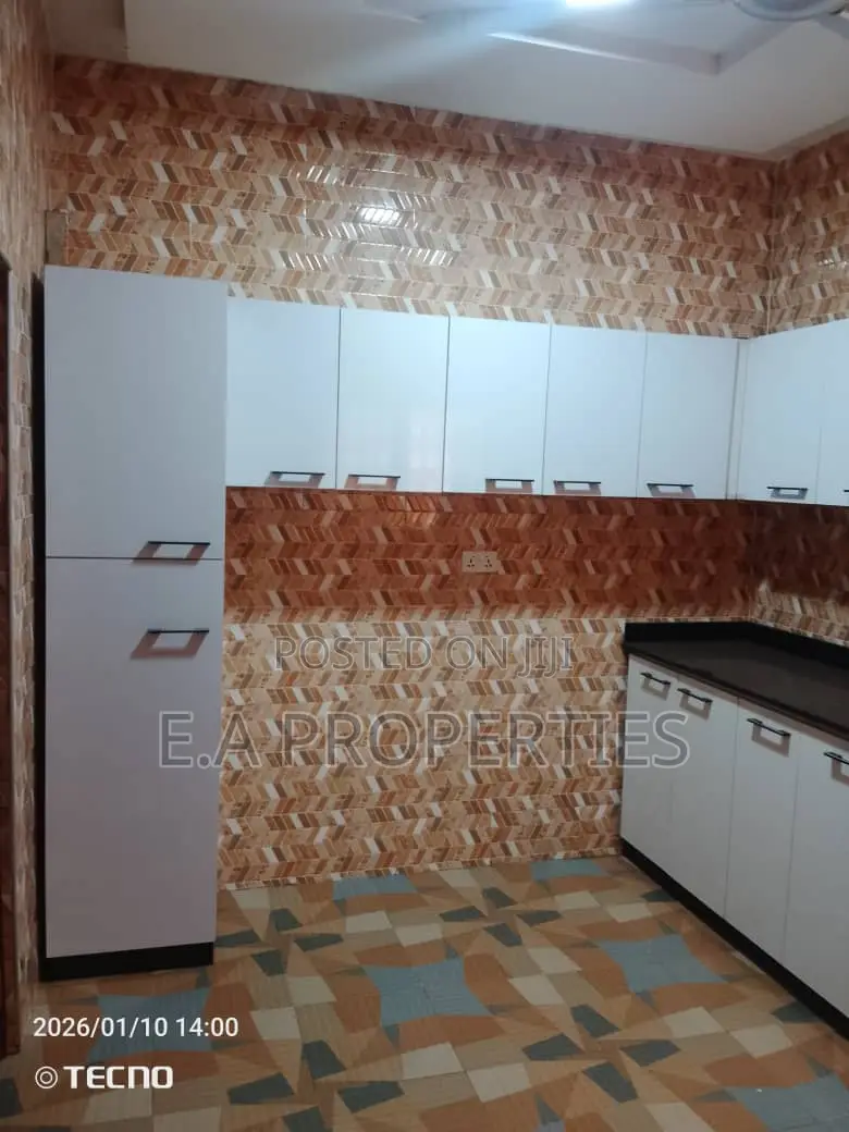 3bdrm House in E A Properties, Frafraha for rent