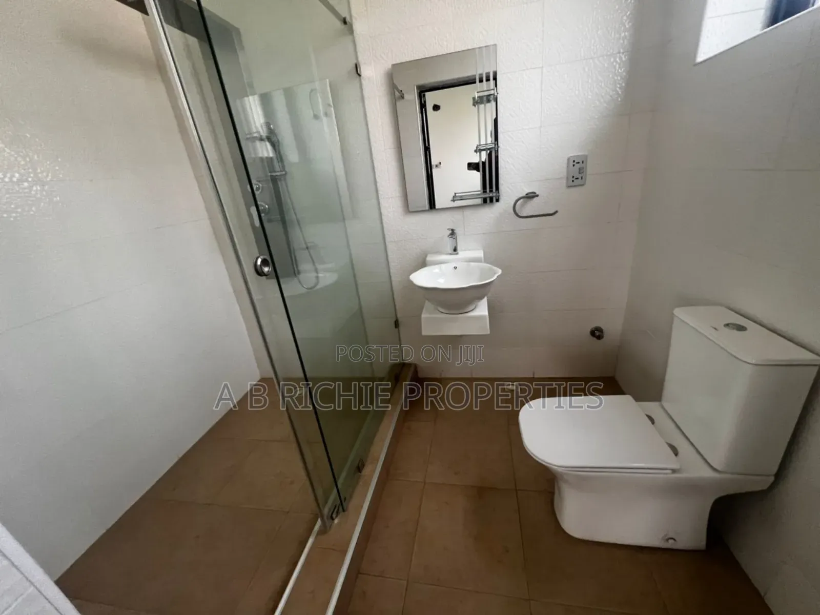 5bdrm House in Ab Richie Properties, Roman Ridge for sale