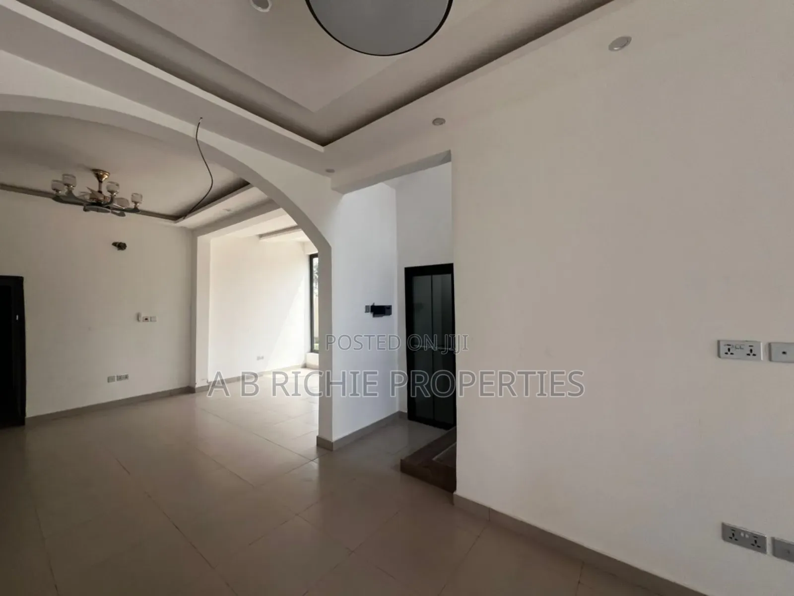 5bdrm House in Ab Richie Properties, Roman Ridge for sale