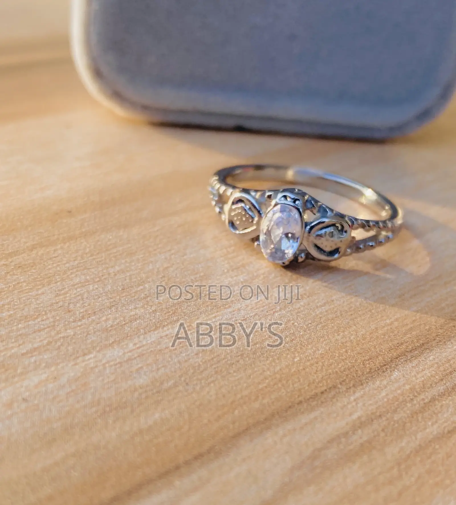 Bow Shape Vintage Engagement/Promise Ring