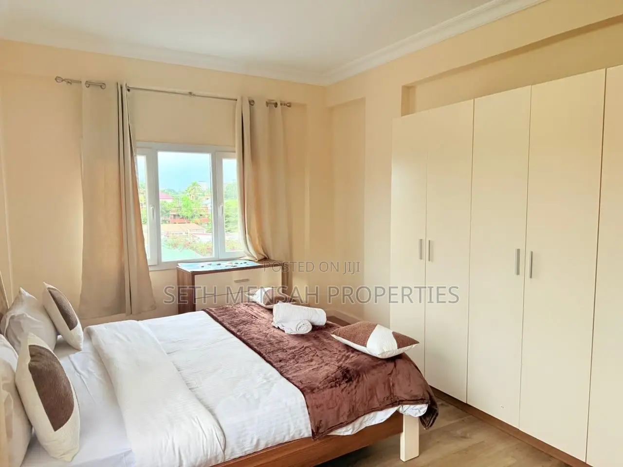 Furnished 3bdrm Apartment in Skm, Airport Residential Area for sale