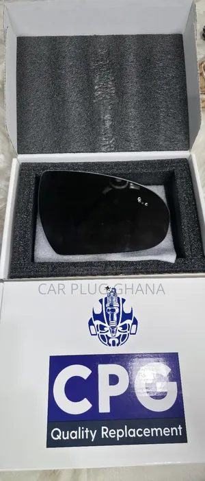 Hyundai Tucson Side Mirror Glass With Sensor 2016-2021