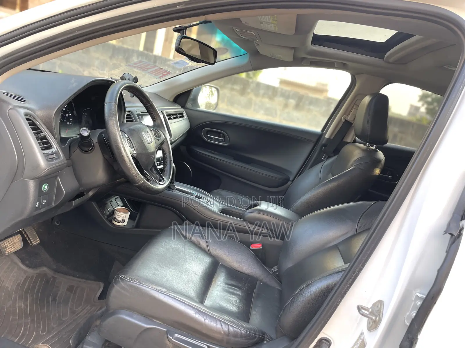 Honda HR-V 4dr SUV (1.5L 4cyl CVT) 2016 White
