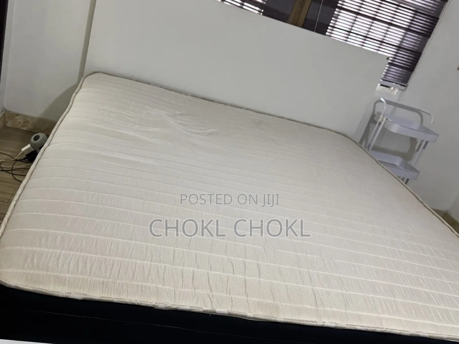 Queen Size Bed And Matress