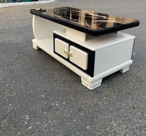 Movable Center Table