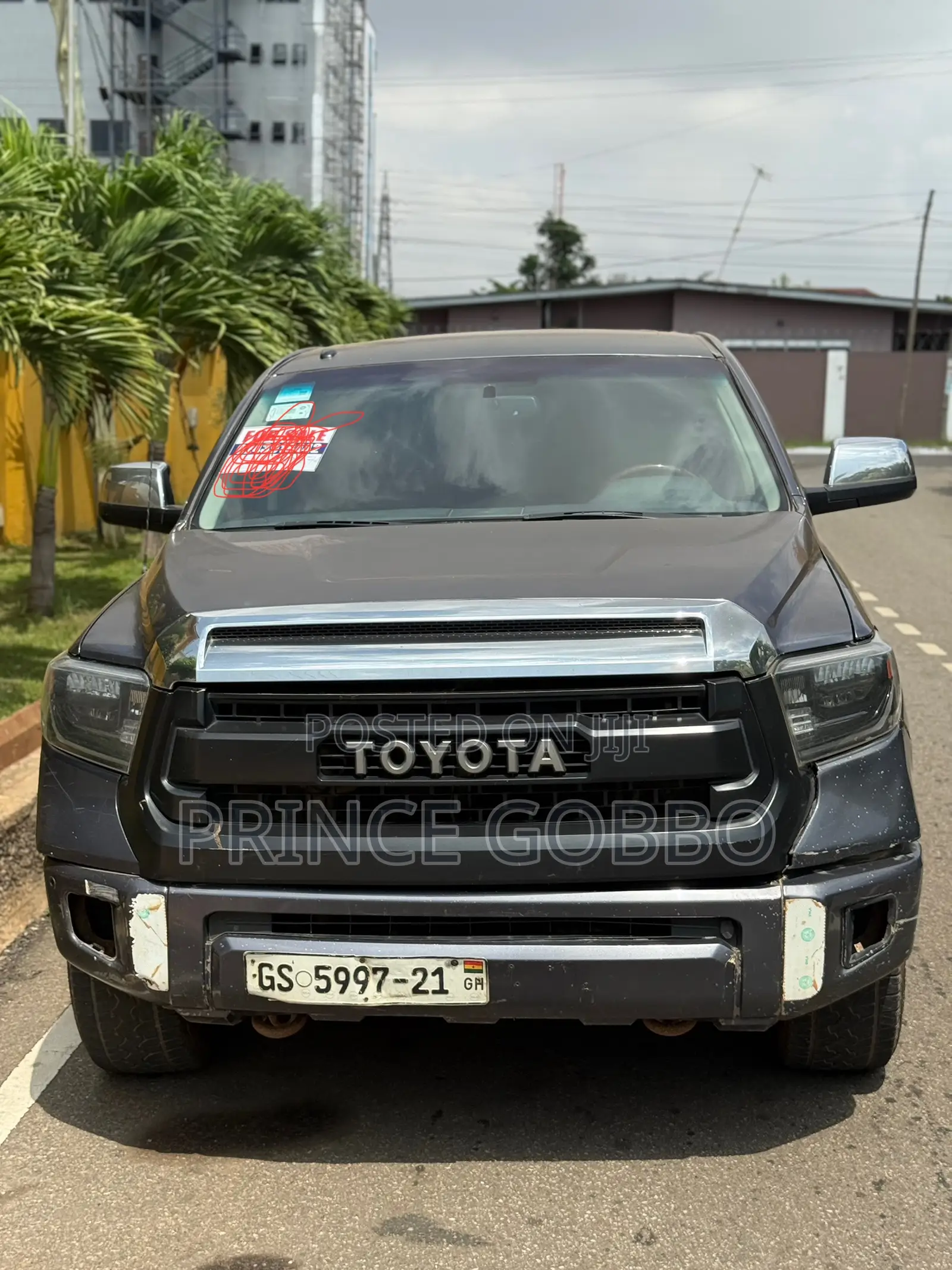 Toyota Tundra 1794 5.7L V8 w/FFV 4x4 CrewMax 5.6 ft. box 145.7 in. WB