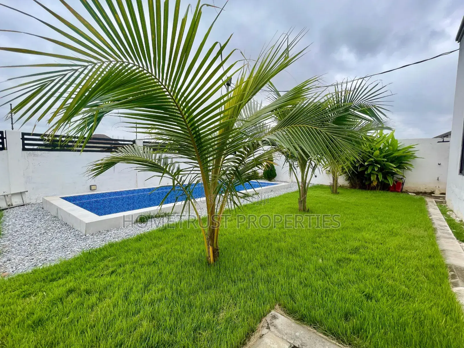 4bdrm Duplex in Hometrust Properties, Ablekuma for sale