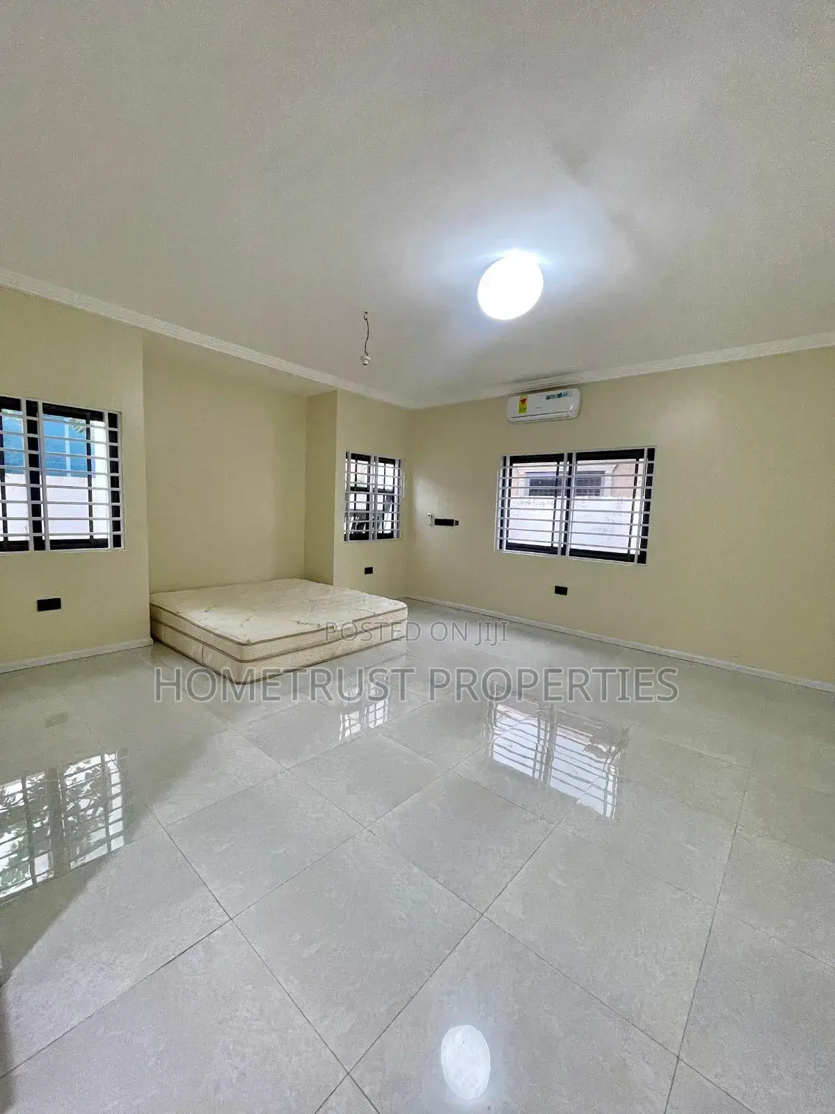 4bdrm Duplex in Hometrust Properties, Ablekuma for sale