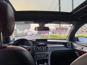 Mercedes-Benz GLC-Class 2019 White
