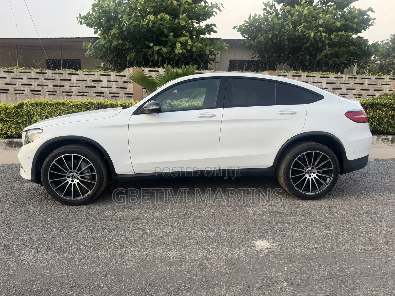 Mercedes-Benz GLC-Class 2019 White